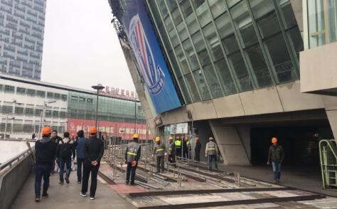周妍希浴缸洗澡三点尽露无水印